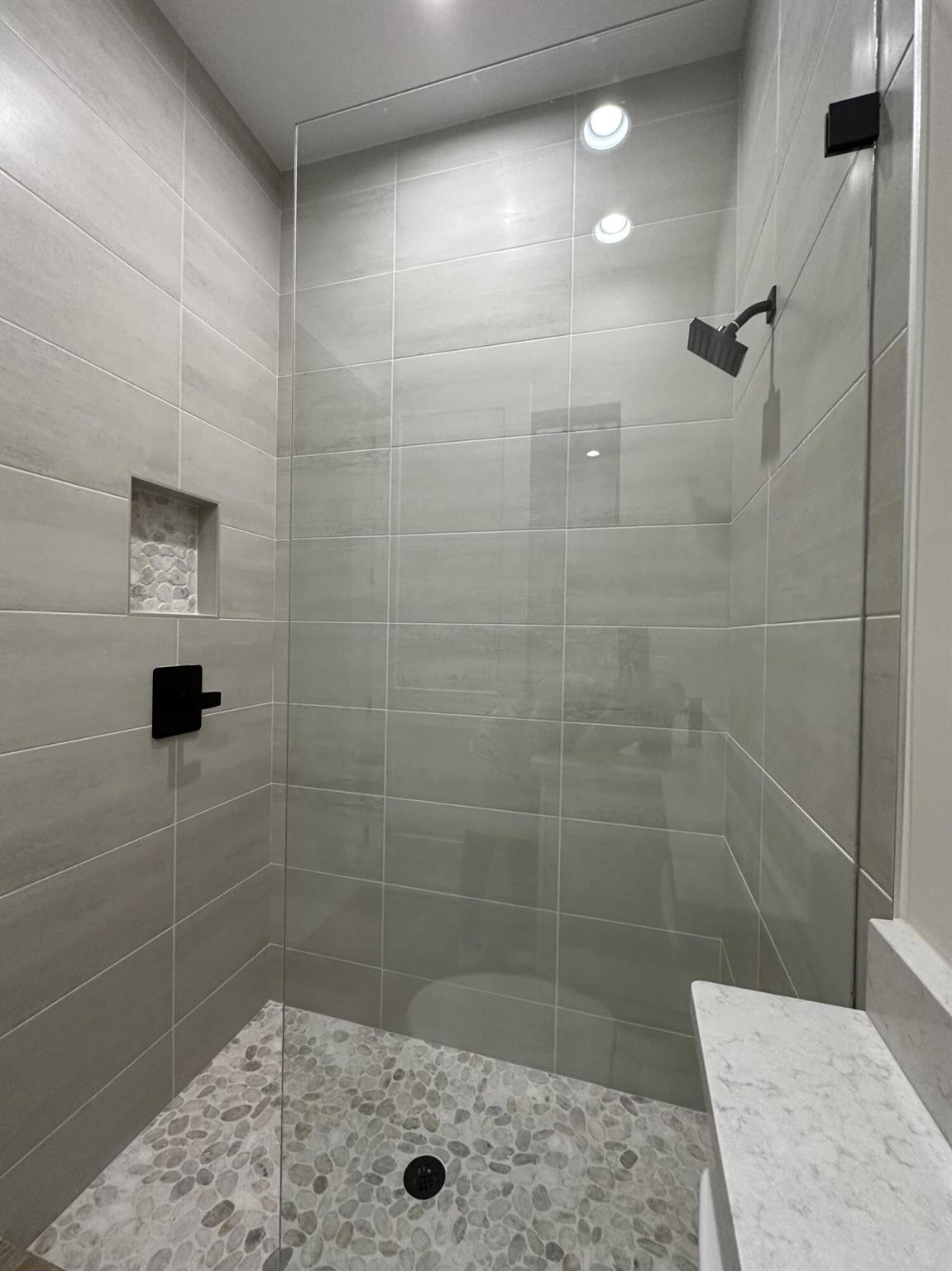 CORAL ISLES - Residential