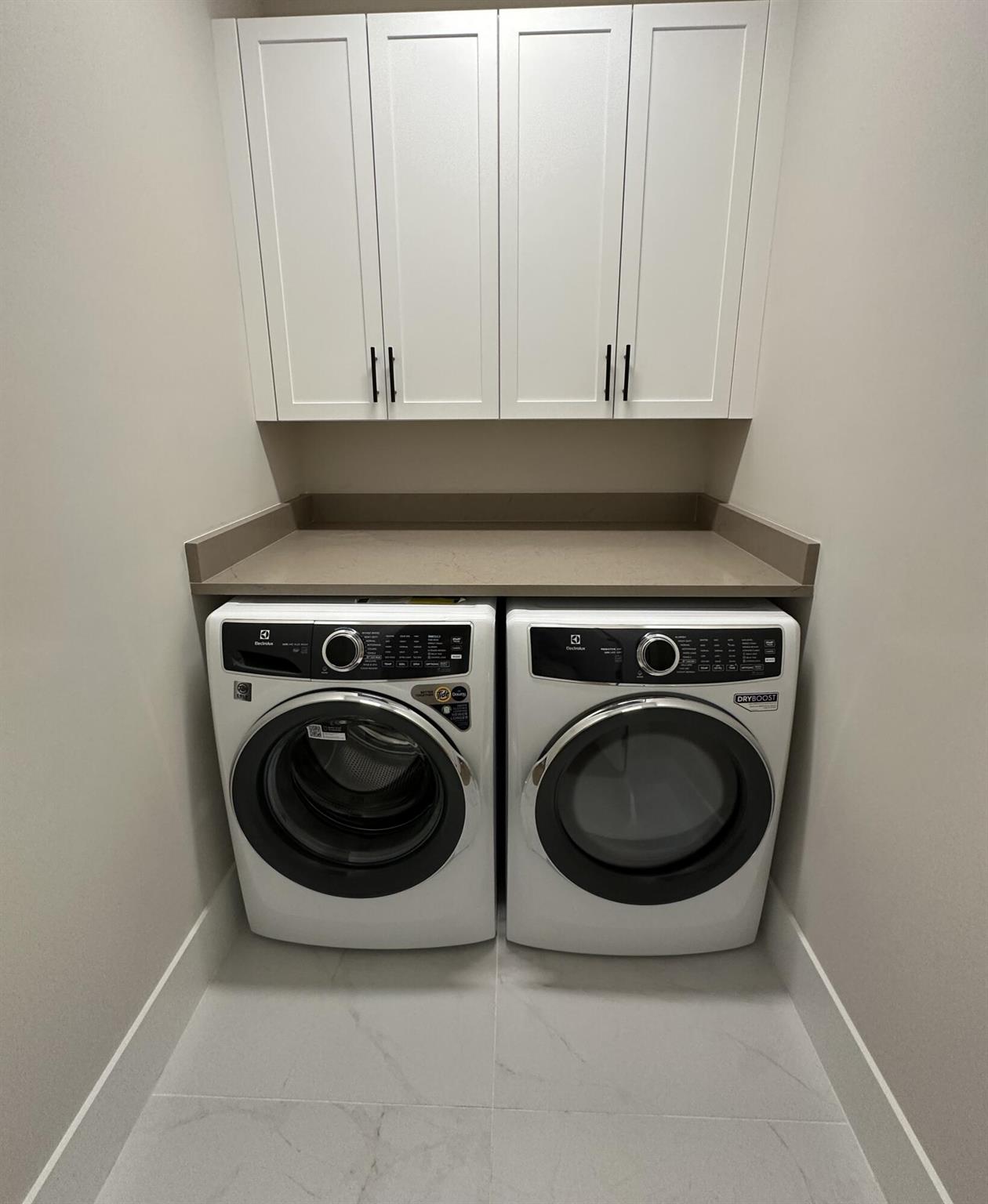 CORAL ISLES - Residential