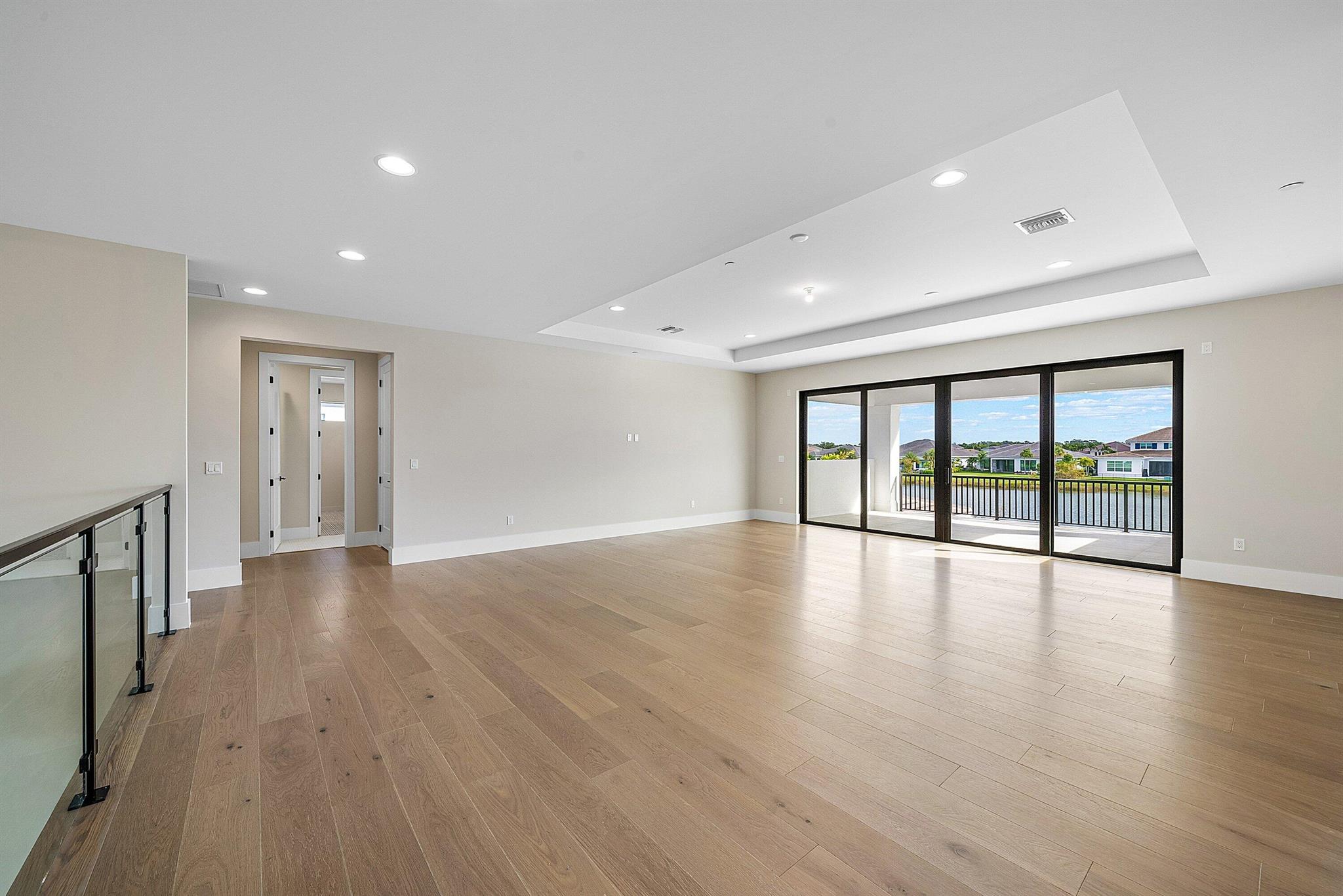 CORAL ISLES - Residential