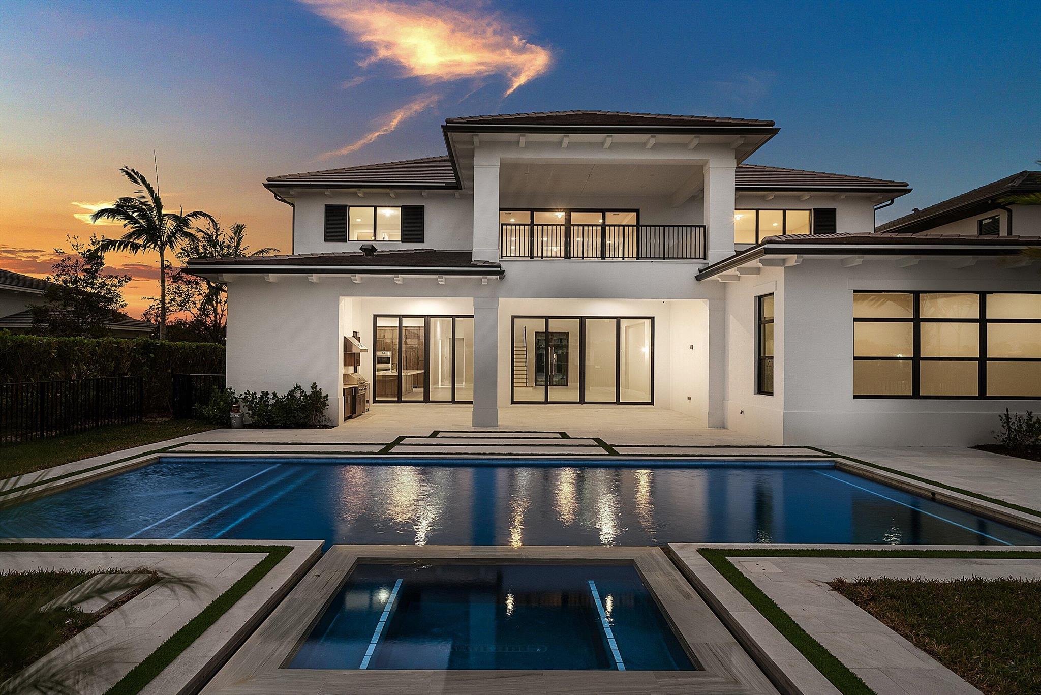 CORAL ISLES - Residential