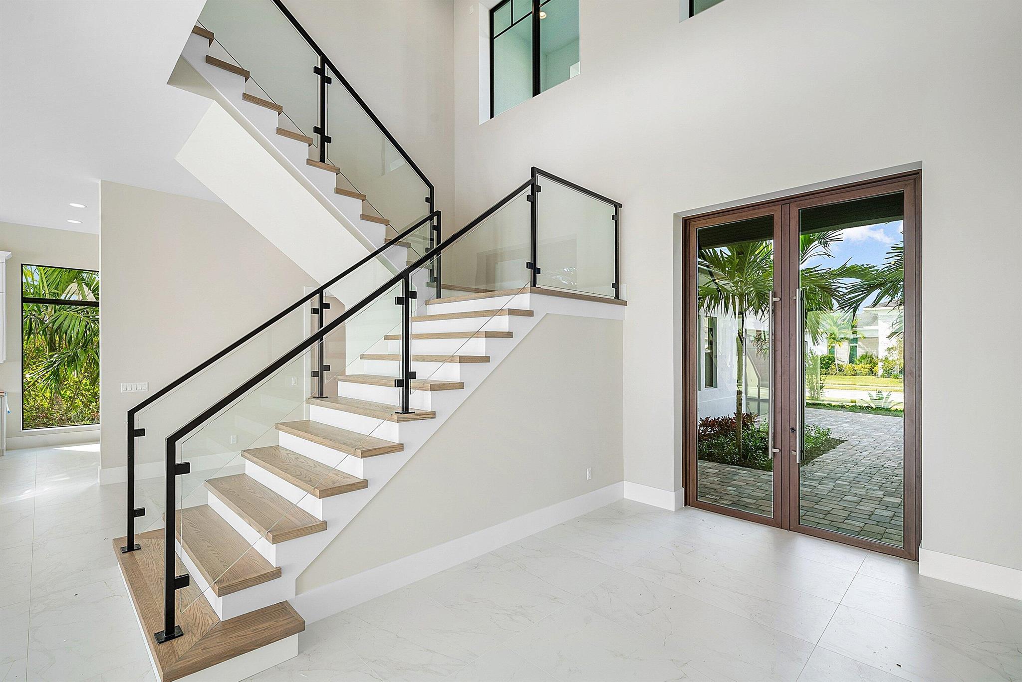 CORAL ISLES - Residential