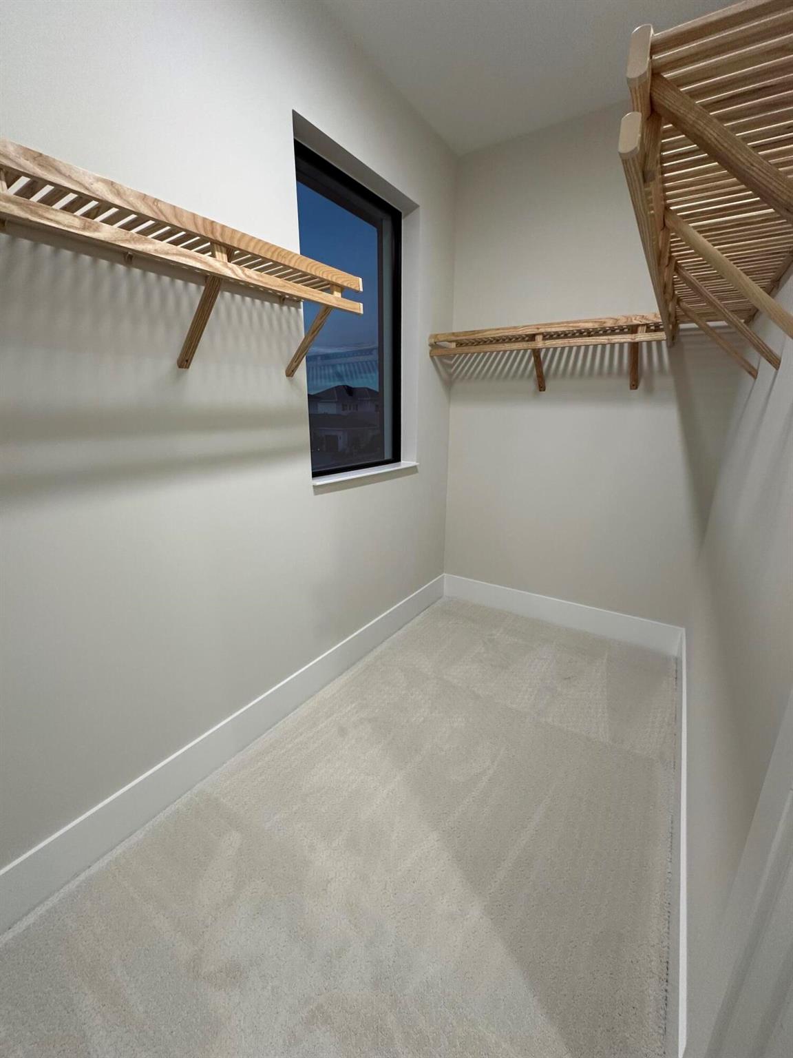 CORAL ISLES - Residential