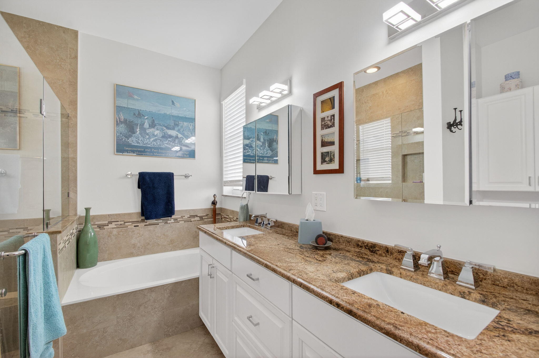 MAJESTIC ISLES 1 - Residential