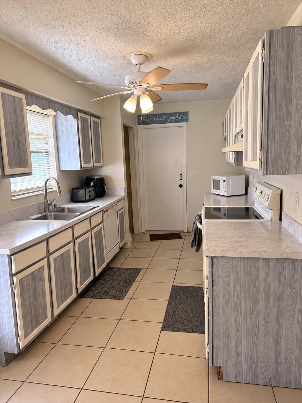 Photo of 1166 SW ELEUTHERA Avenue, Port Saint Lucie, FL 34953 (MLS # B26064794)