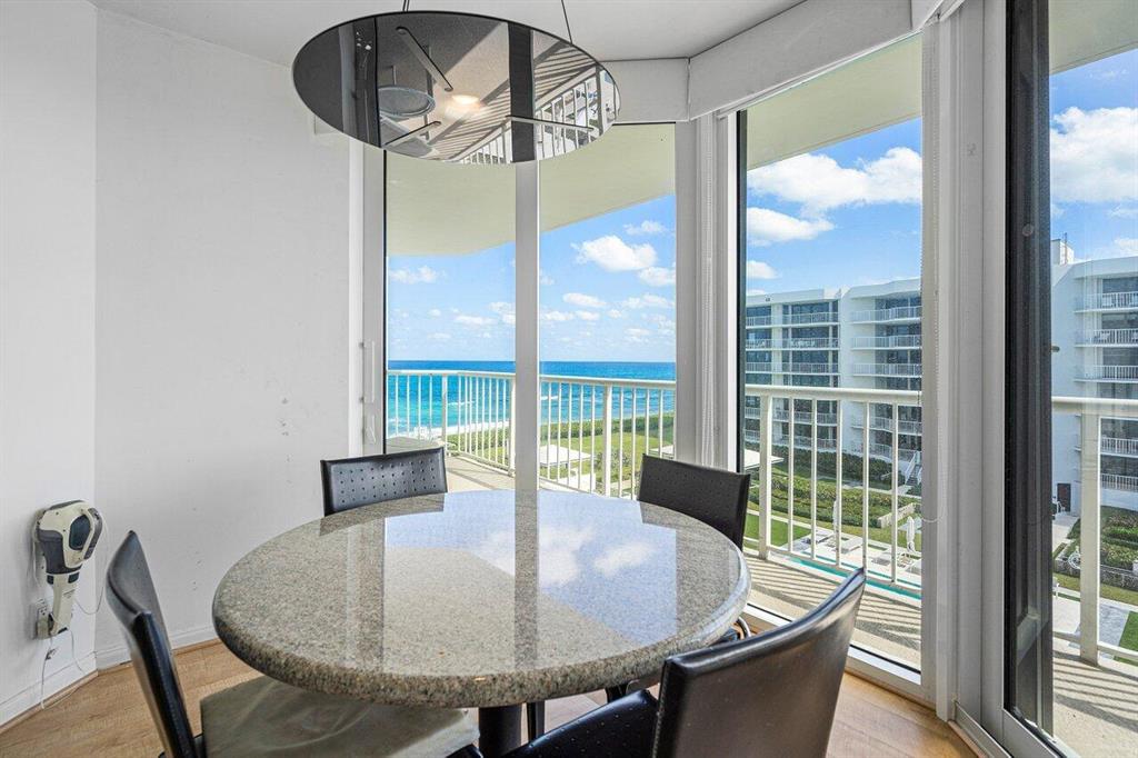 ENCLAVE OF PALM BEACH CON - Residential