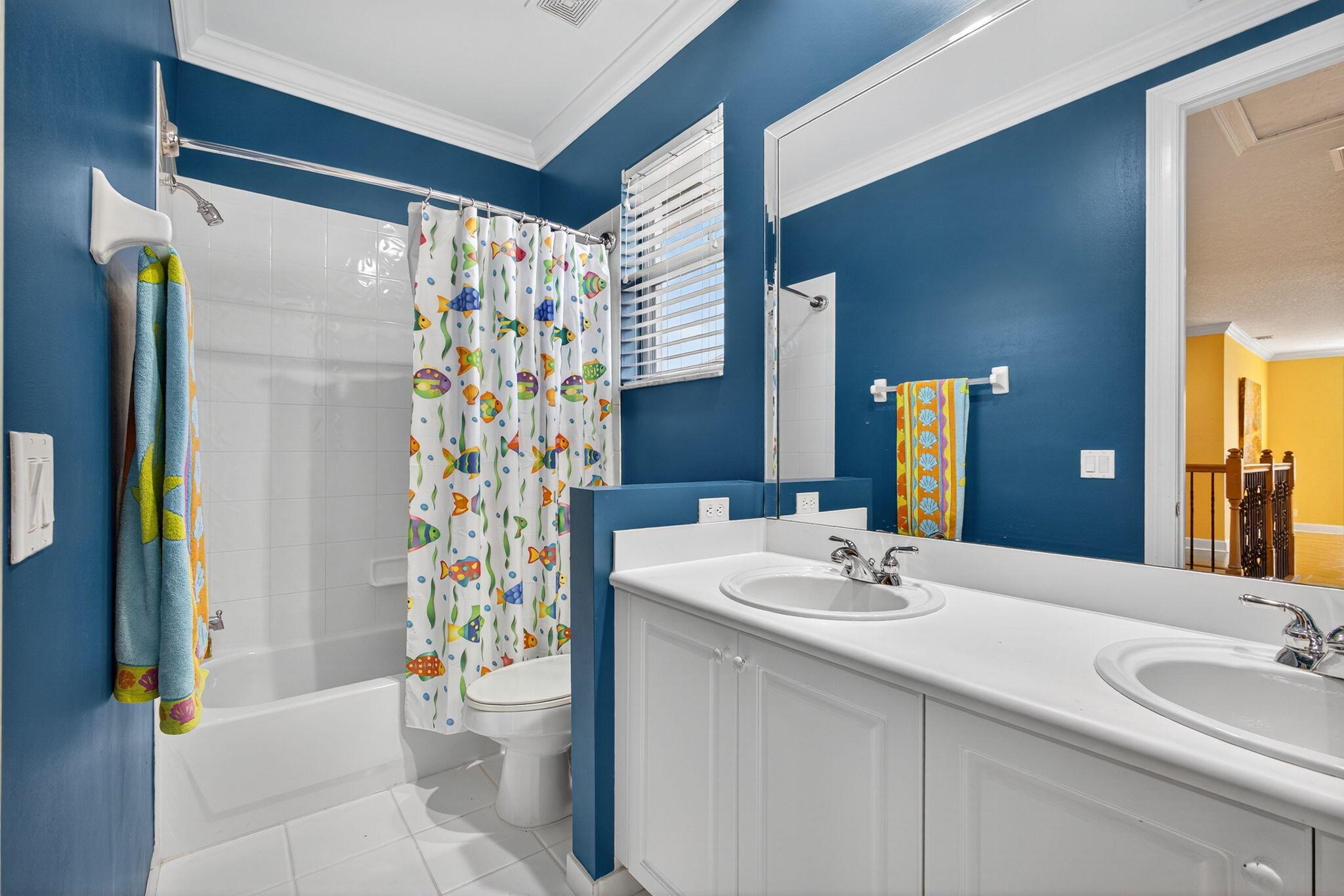 VERSAILLES - Residential