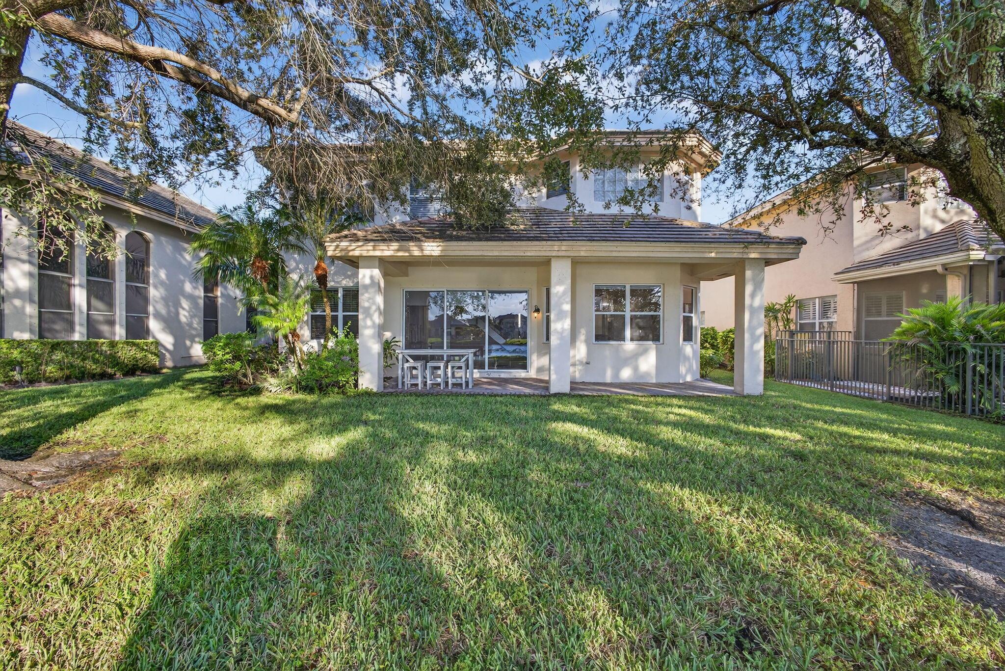 VERSAILLES - Residential