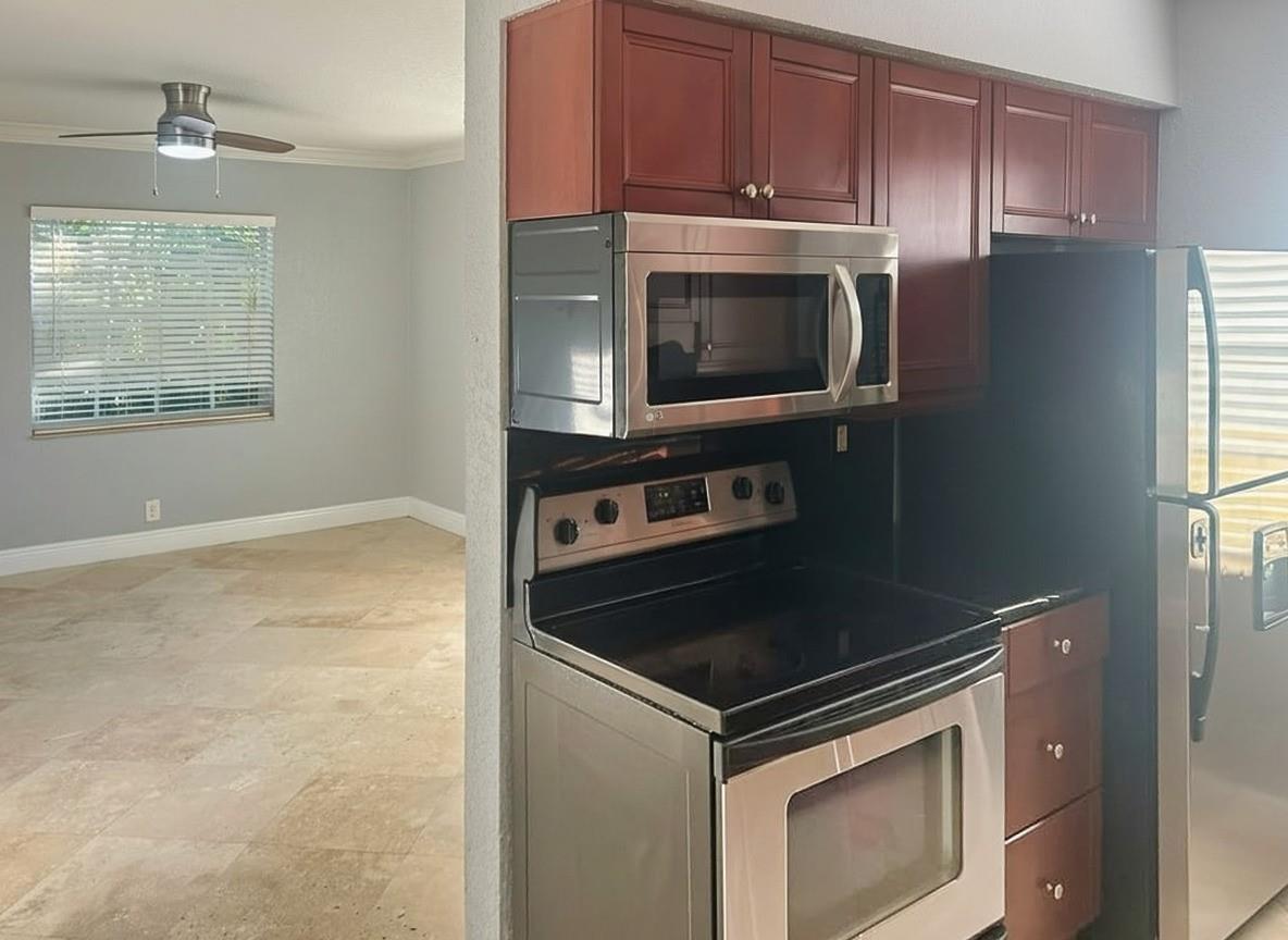 WILTON LAKE - Residential Lease