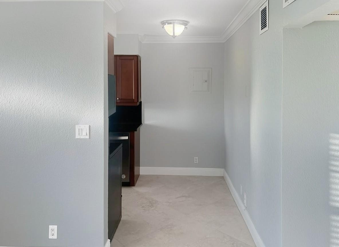 WILTON LAKE - Residential Lease