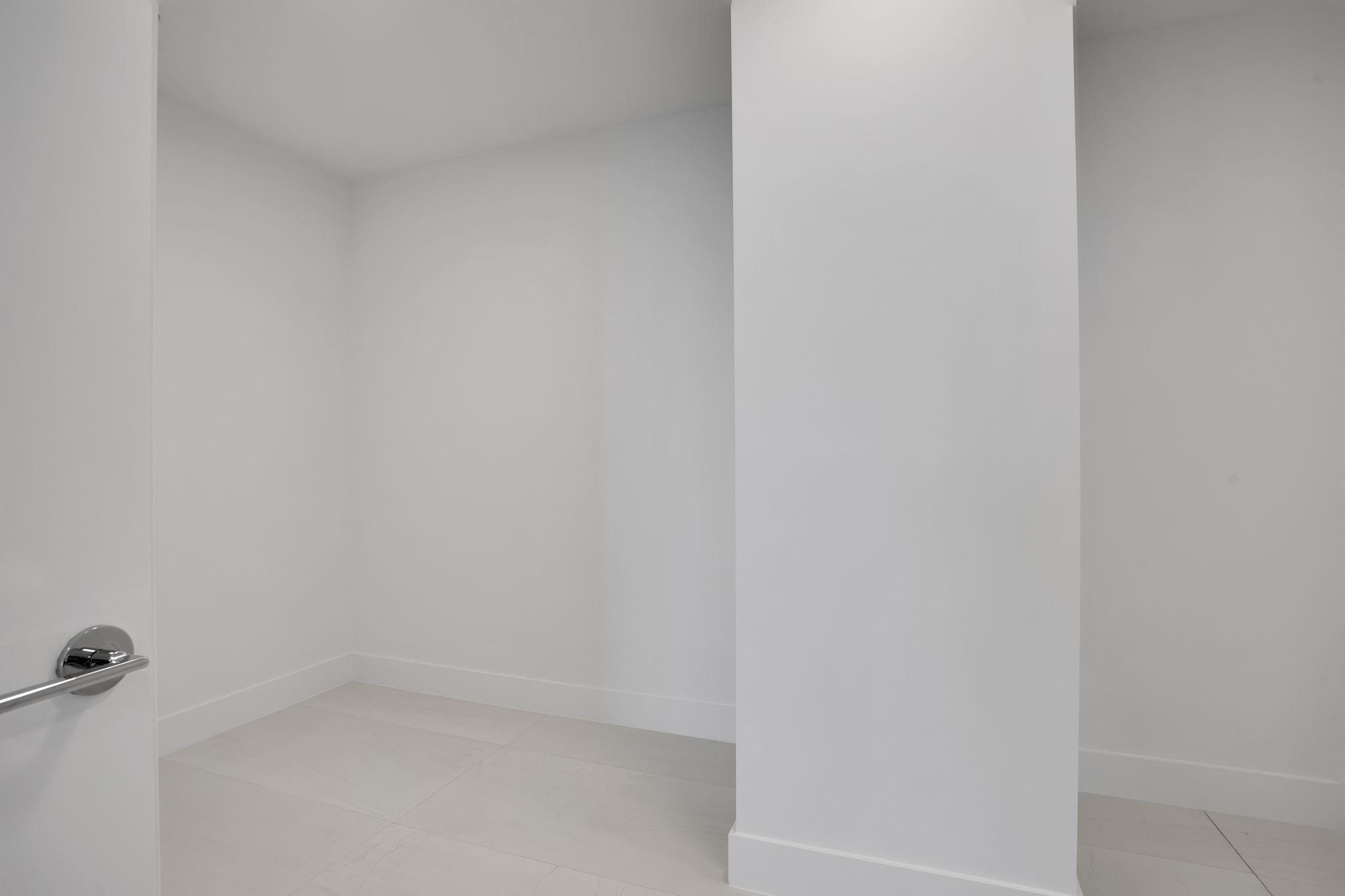 SELENE OCEANFRONT RESIDEN - Residential