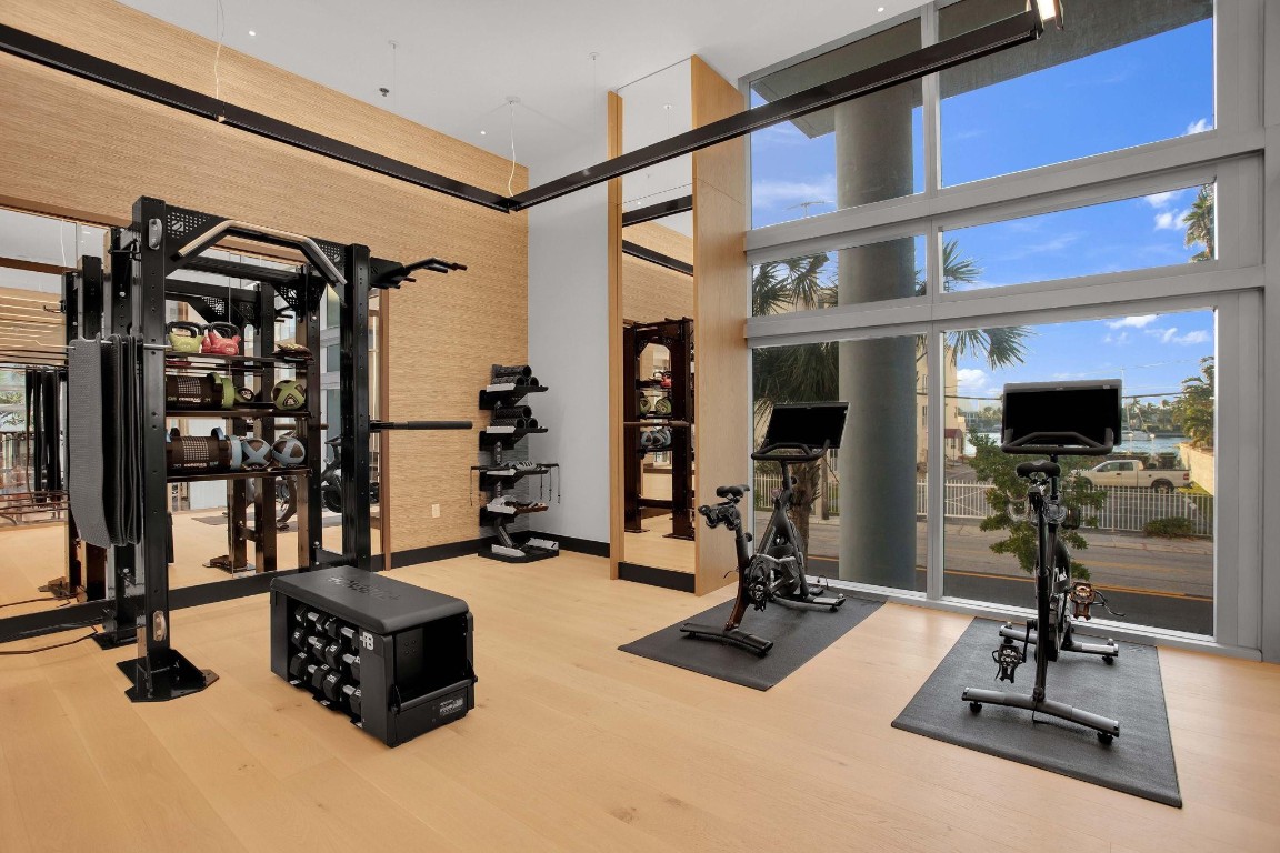 SELENE OCEANFRONT RESIDEN - Residential