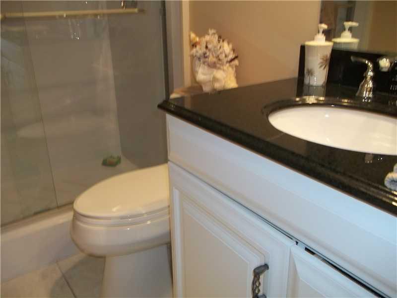 PALM AIRE COUNTRY CLUB - Residential