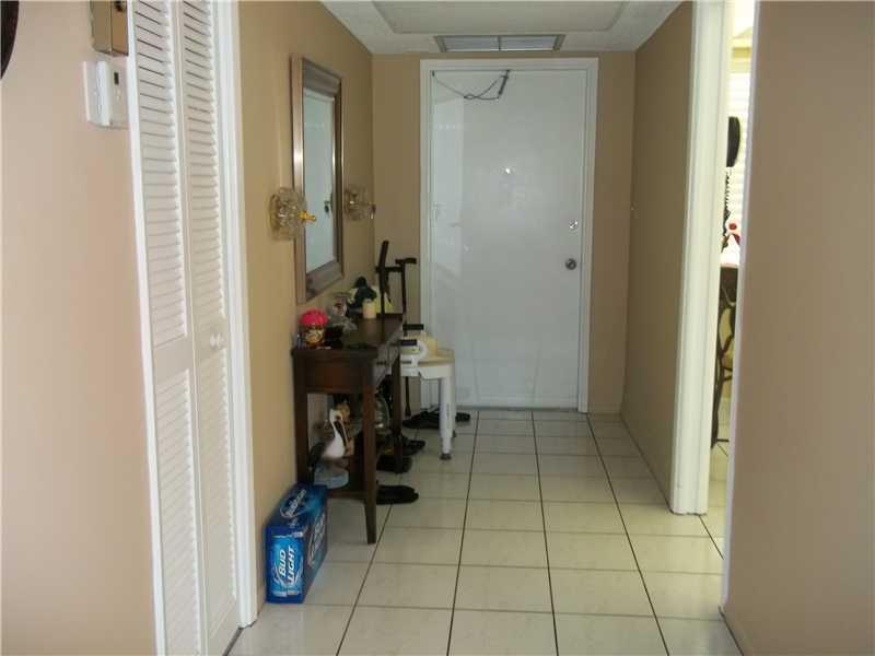 PALM AIRE COUNTRY CLUB - Residential