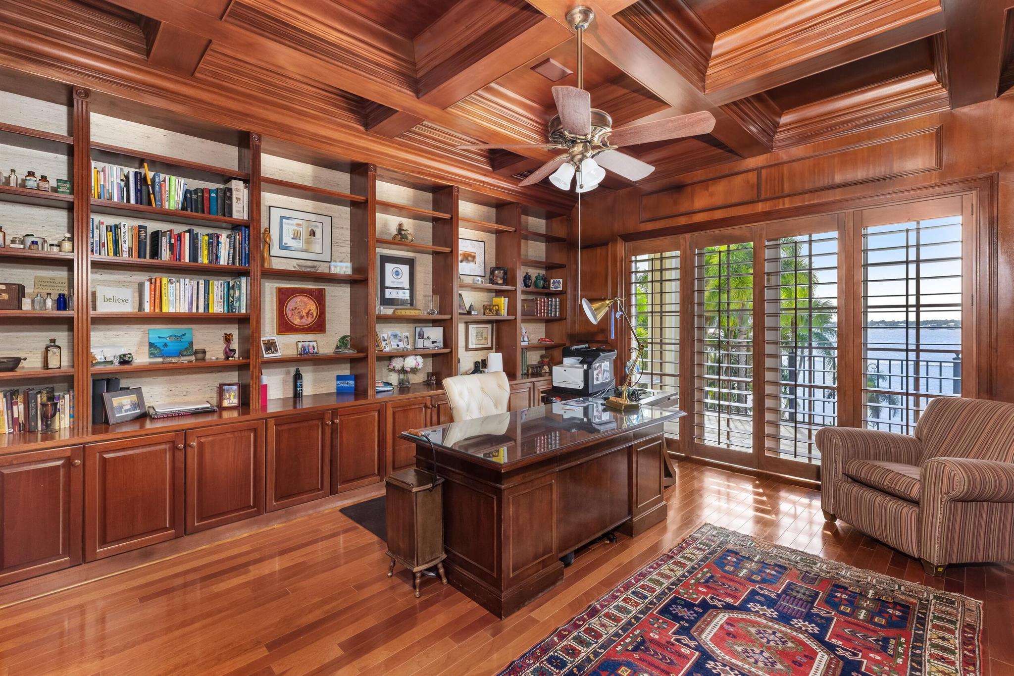 LUCINDIA - Residential