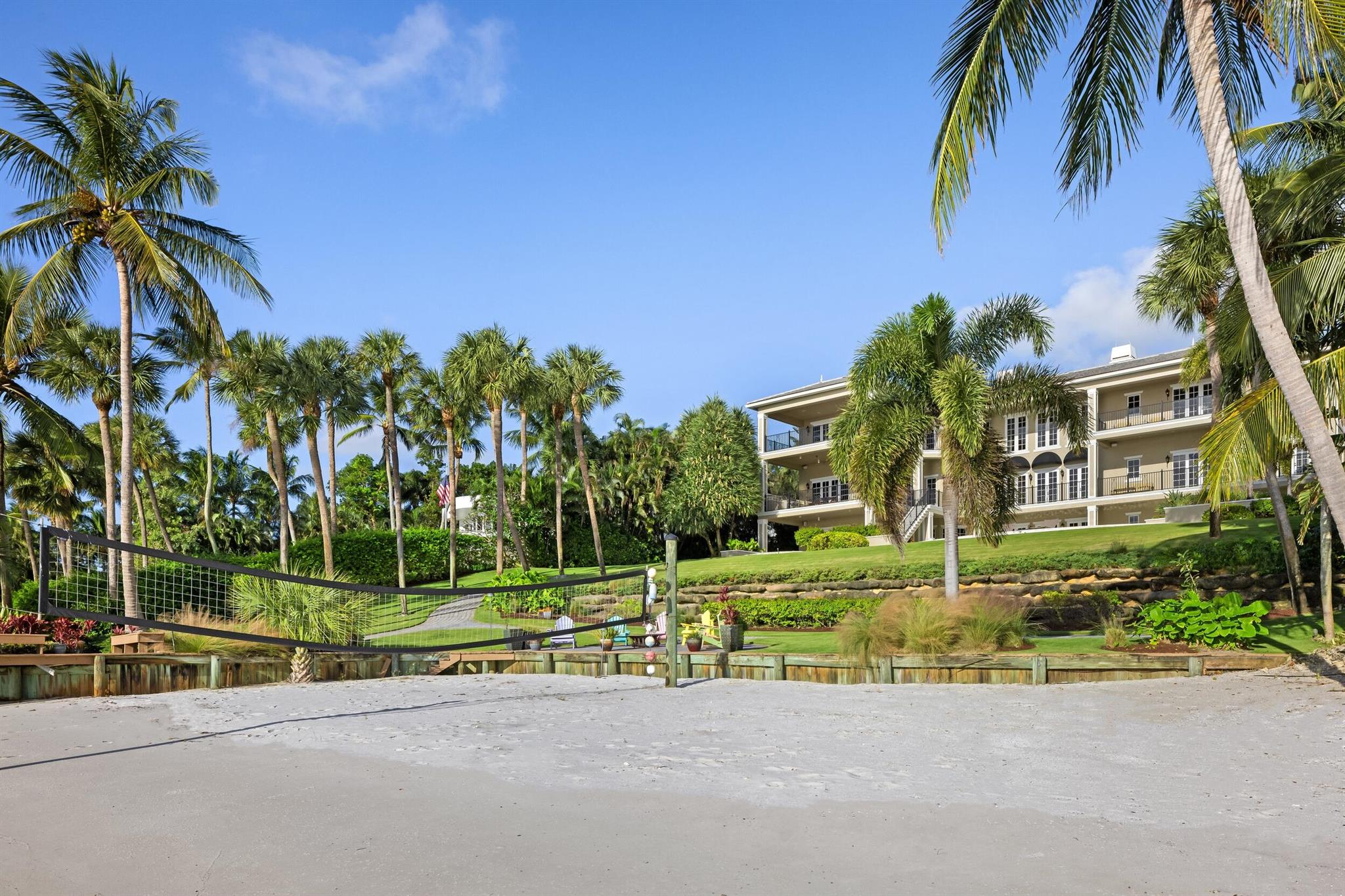 LUCINDIA - Residential