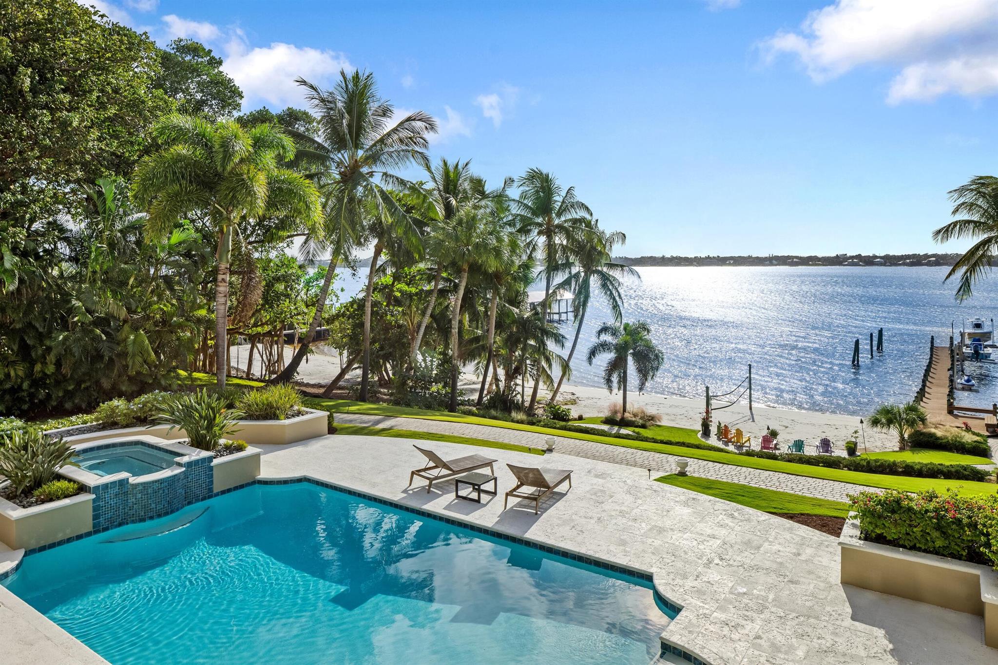 LUCINDIA - Residential