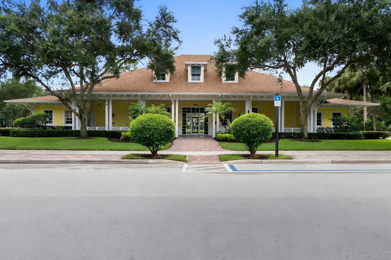 MARTINIQUE AT ABACOA 1 - Residential