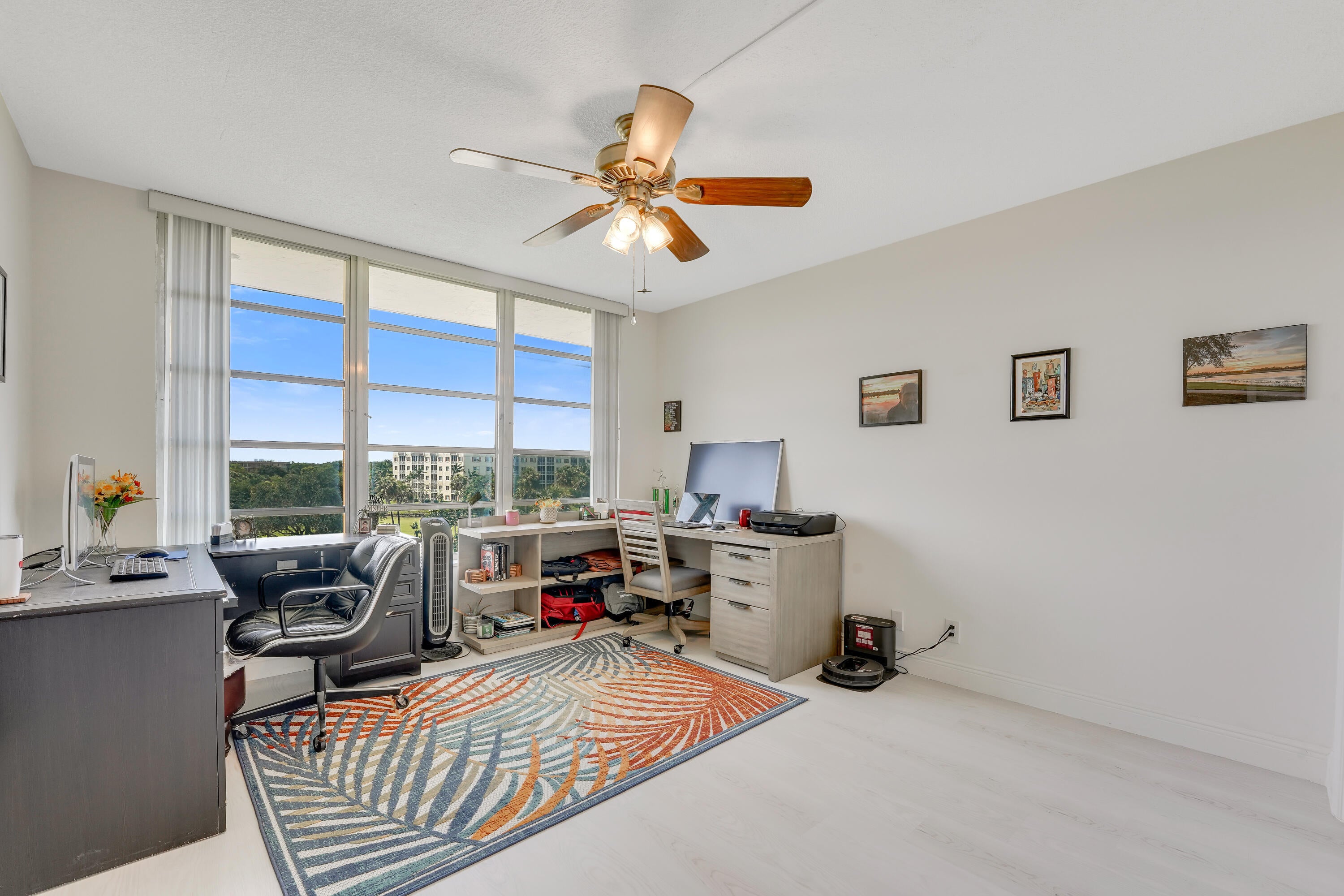 View photos, virtual tours, details... 3800 OAKS CLUBHOUSE Drive 503