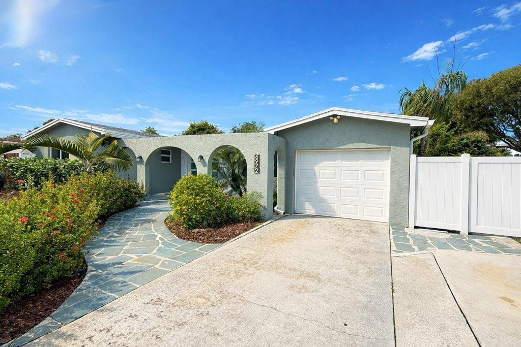 Oriole-Margate Sec 3 74-4 - Residential