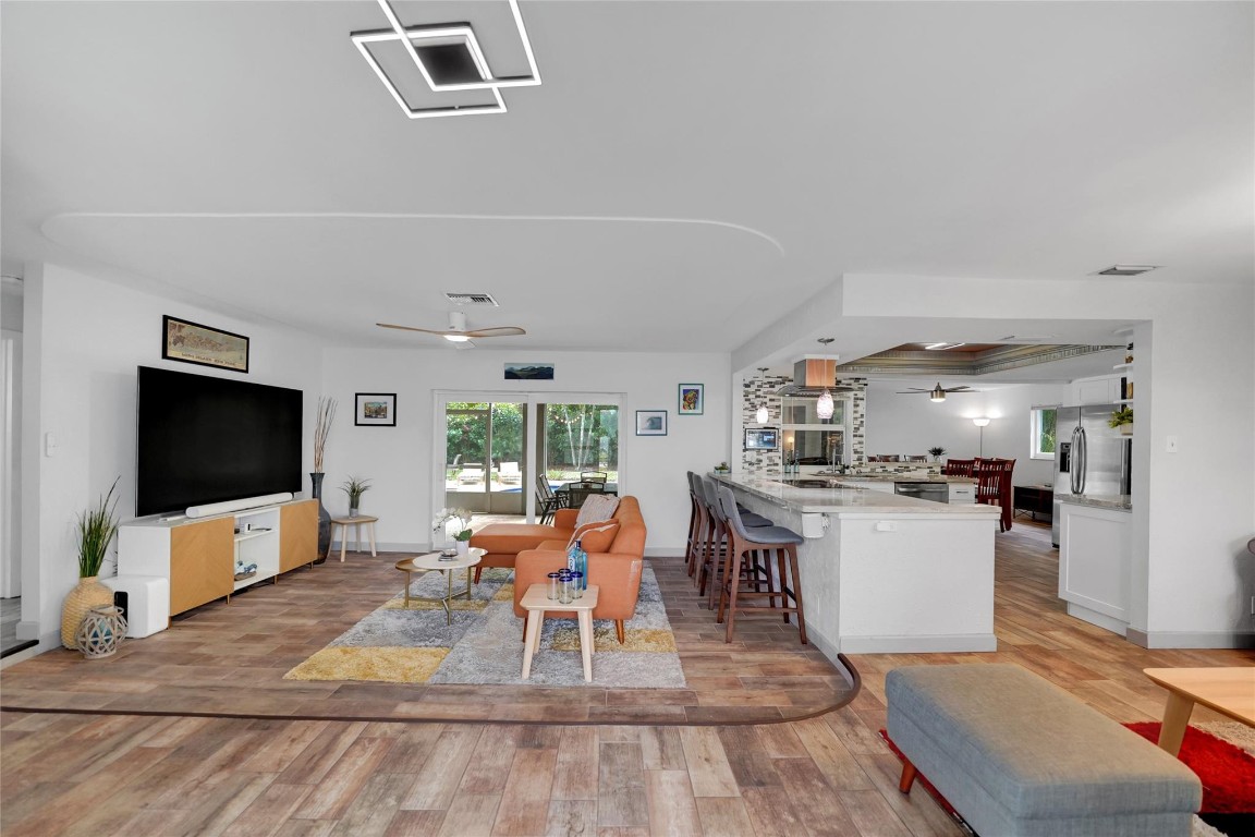 Oriole-Margate Sec 3 74-4 - Residential