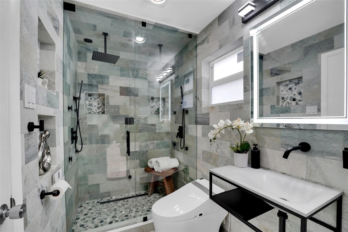 Oriole-Margate Sec 3 74-4 - Residential