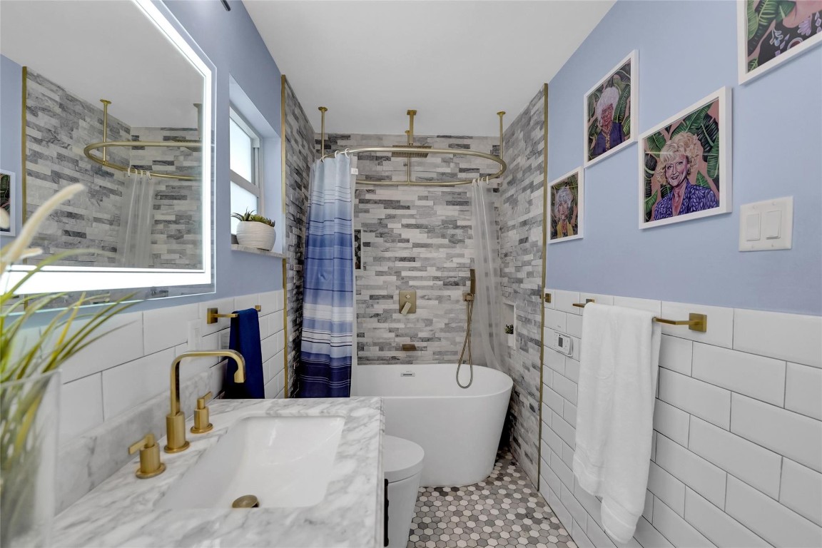 Oriole-Margate Sec 3 74-4 - Residential