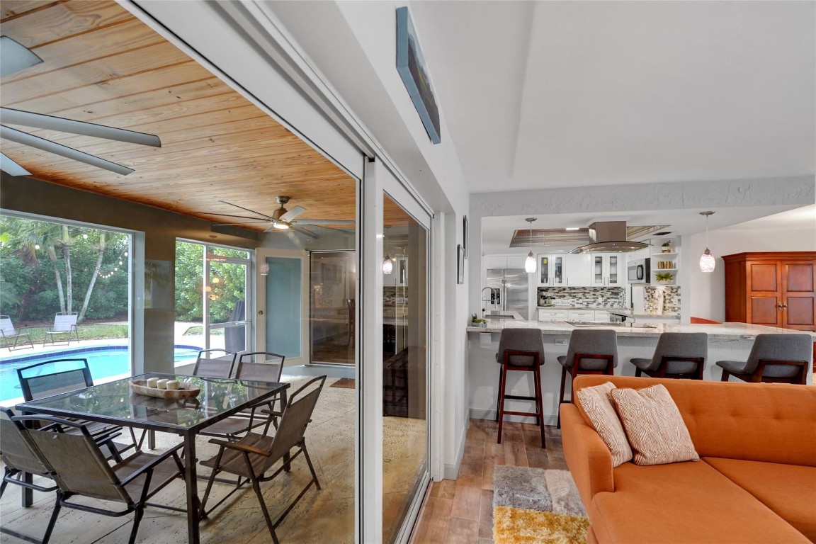 Oriole-Margate Sec 3 74-4 - Residential