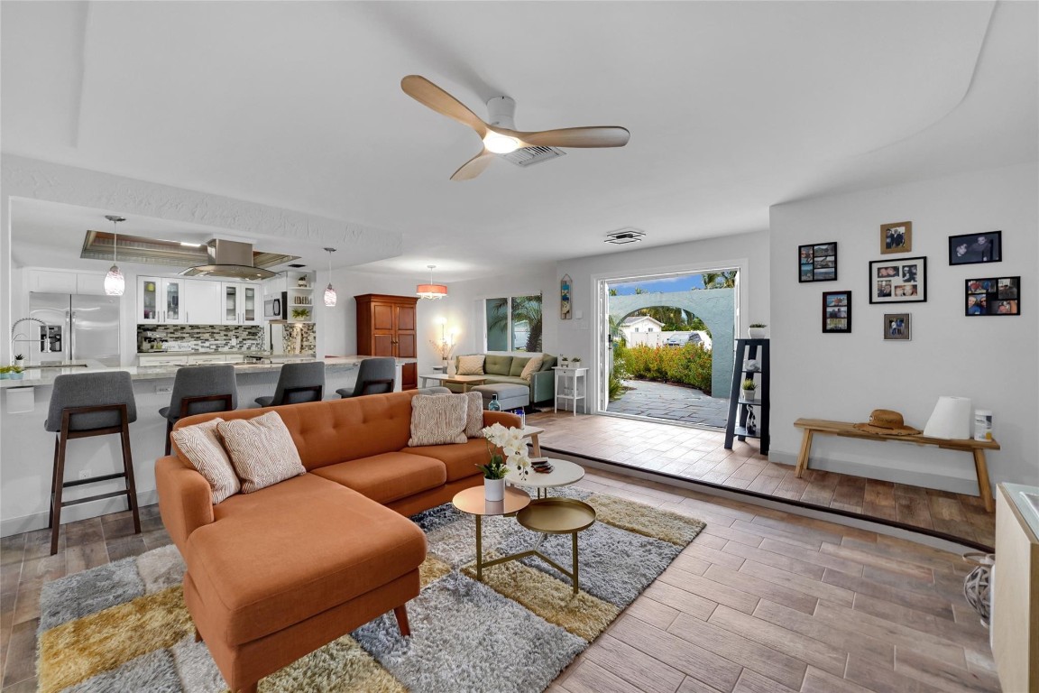 Oriole-Margate Sec 3 74-4 - Residential