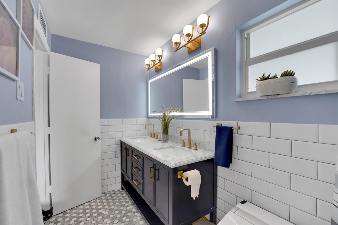 Oriole-Margate Sec 3 74-4 - Residential