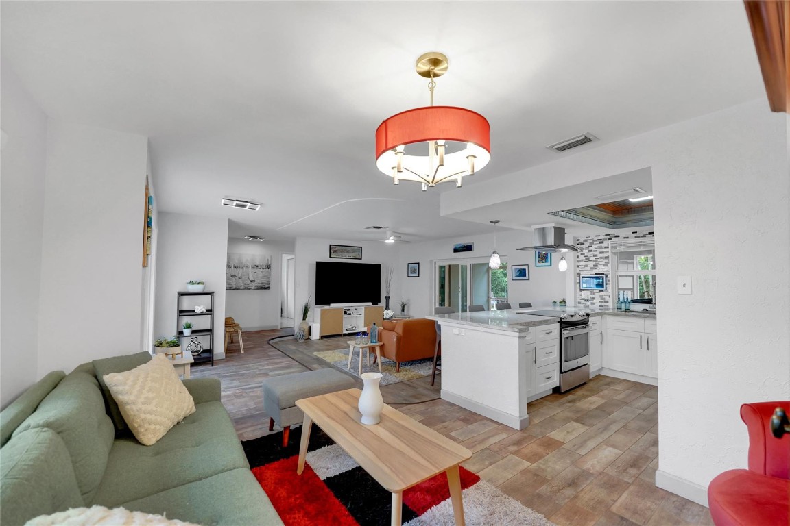 Oriole-Margate Sec 3 74-4 - Residential