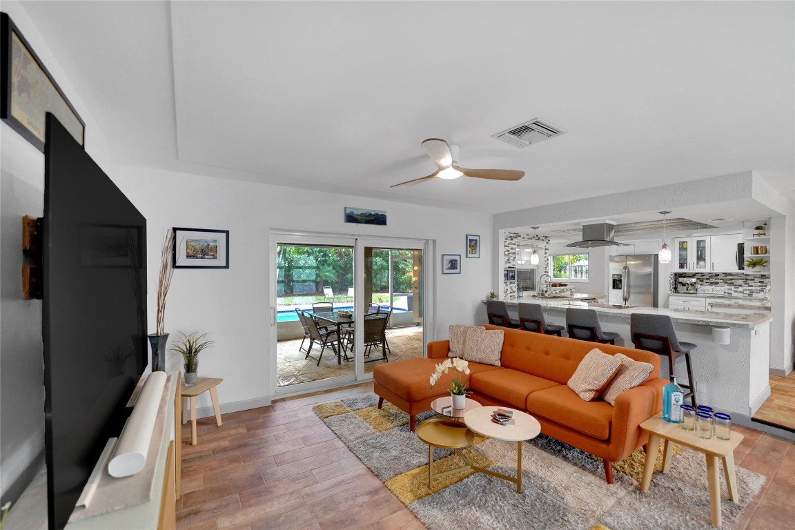 Oriole-Margate Sec 3 74-4 - Residential