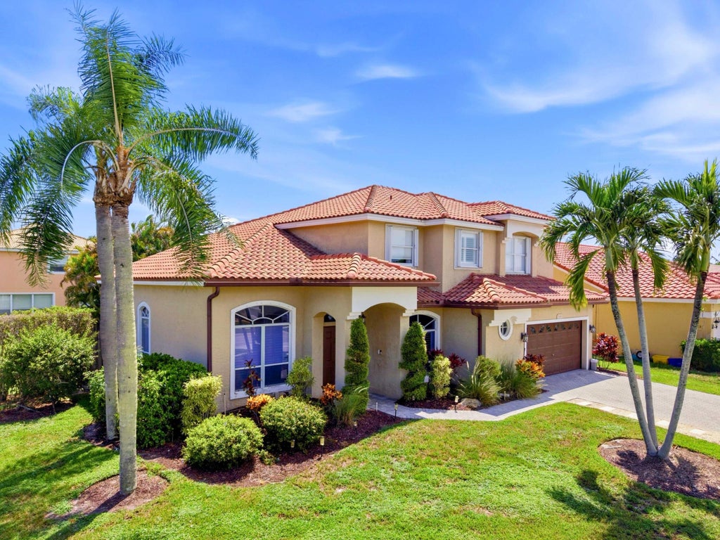 Photo of 9340 Lake Serena Drive, Boca Raton, FL 33496 (MLS # B26069497)