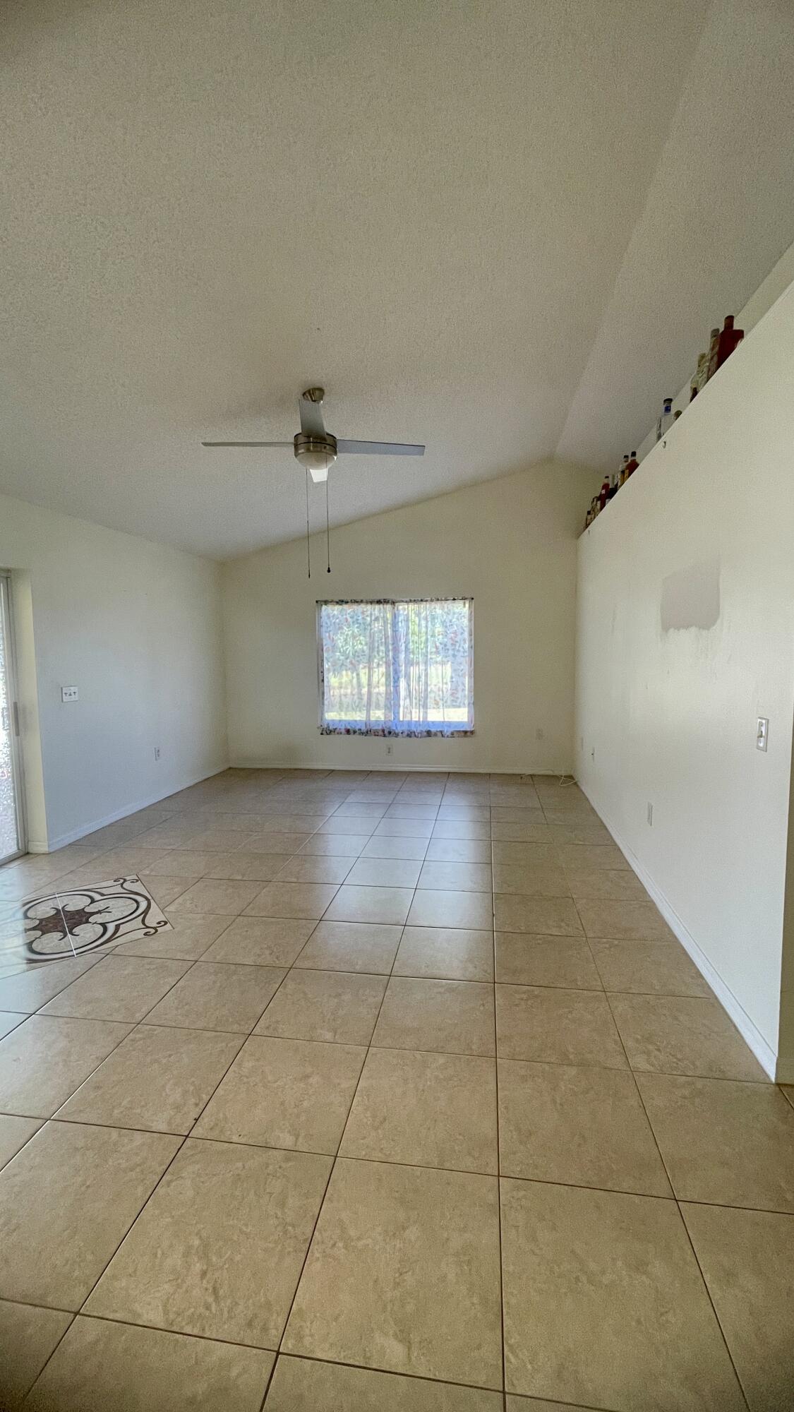 PORT ST LUCIE SECTION 40 - Residential
