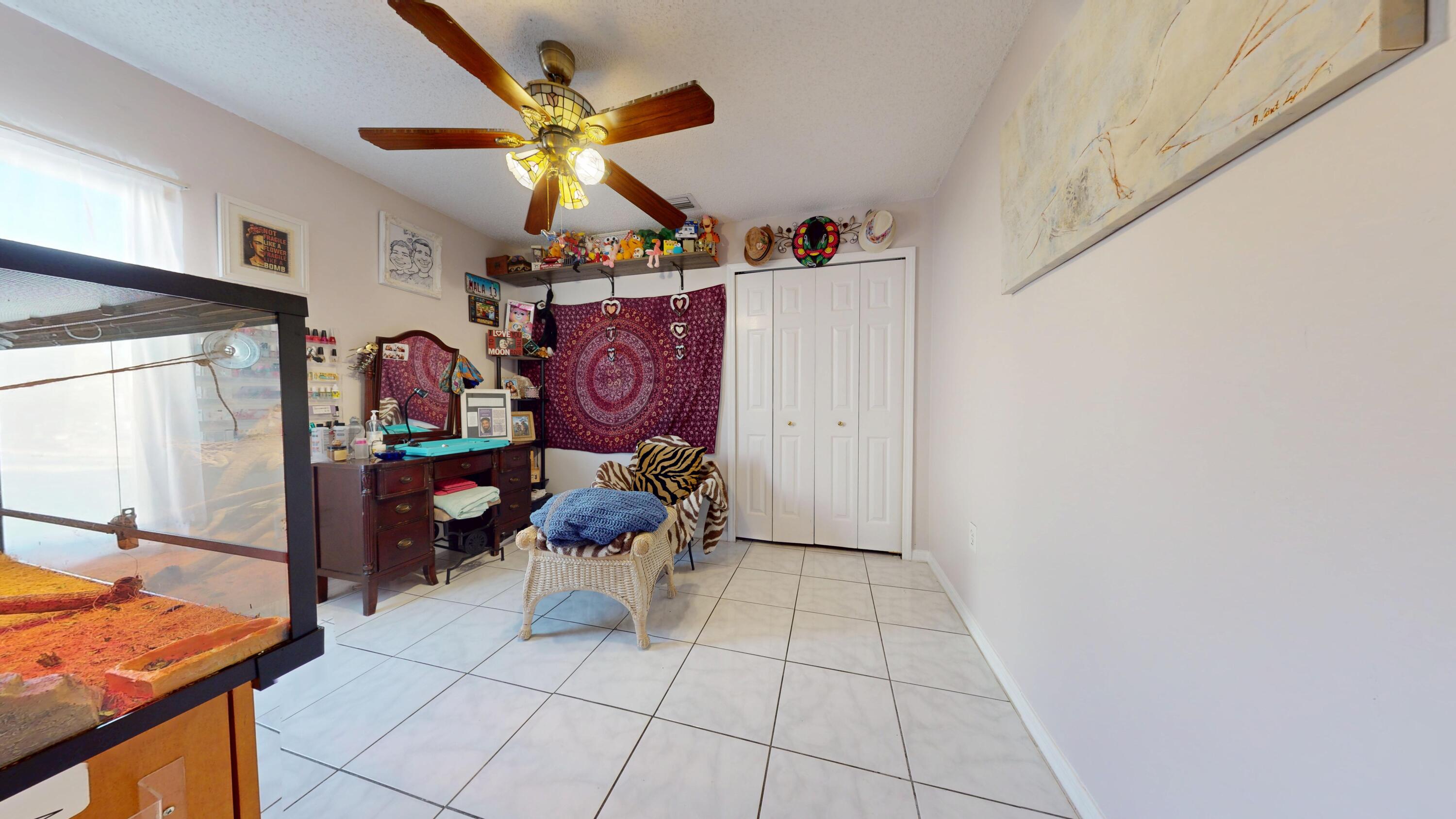 PORT ST LUCIE SECTION 40 - Residential