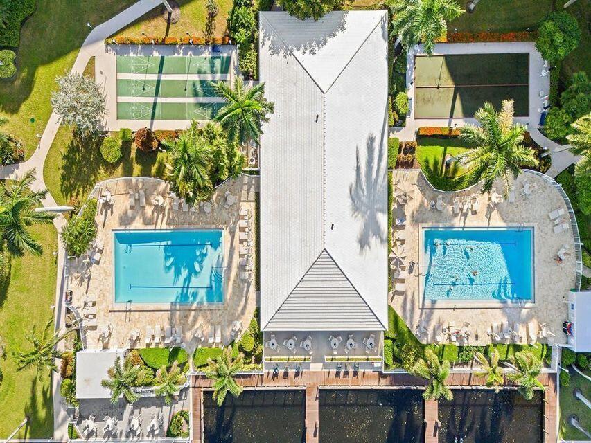 SEAGATE OF HIGHLAND CONDO - Residential