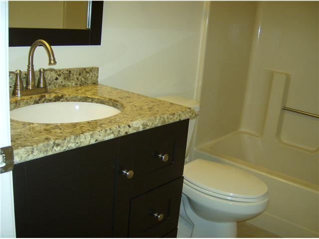 Royal Woods Condo - Residential Lease