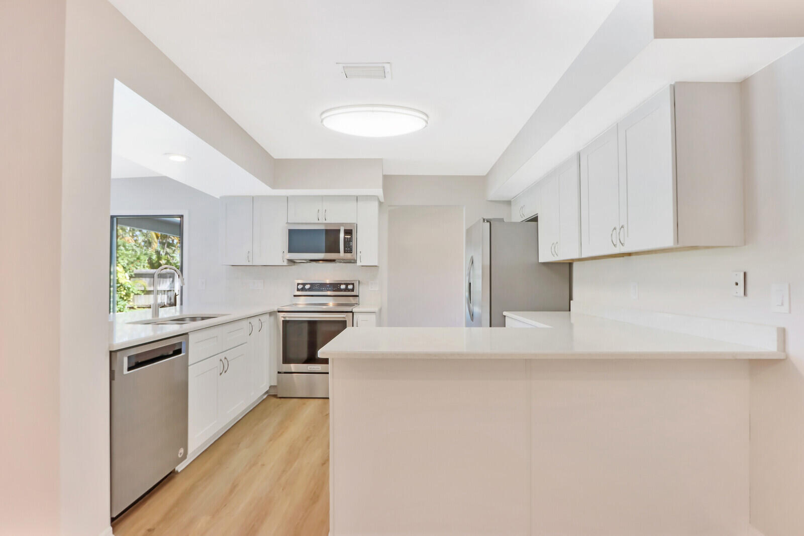 TEQUESTA PINES - Residential Lease