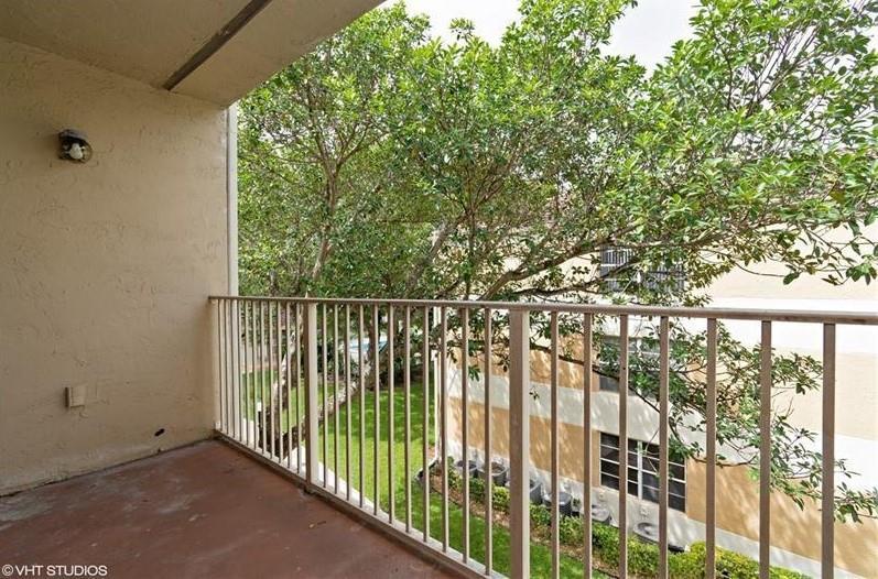 Coral Spgs Estate Twnhms - Residential Lease