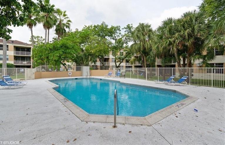 Coral Spgs Estate Twnhms - Residential Lease
