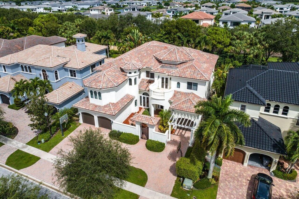 Photo of 17641 Middlebrook Way, Boca Raton, FL 33496 (MLS # R11018161)