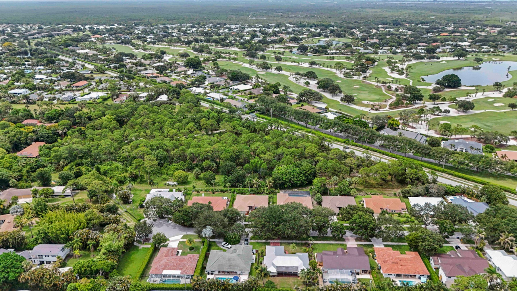 9746 SE Landing Place