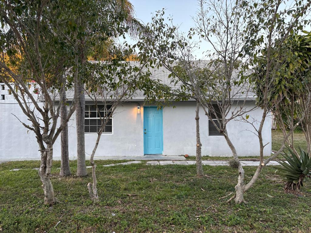 SMITH ARTHUR M AND EMMA D SUB - Residential Lease