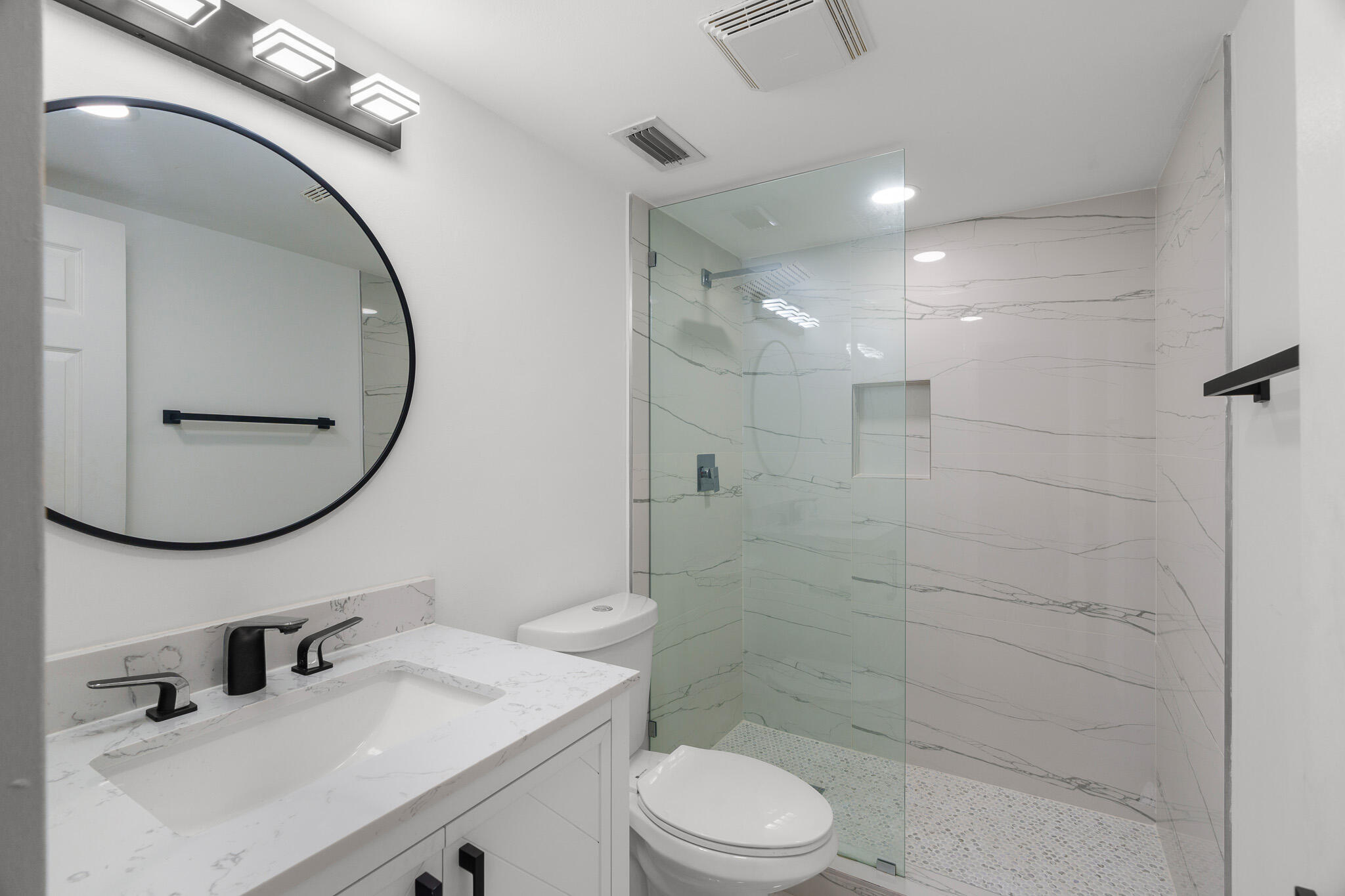 VILLAGES OF ORIOLE ABBEY CONDO - Residential