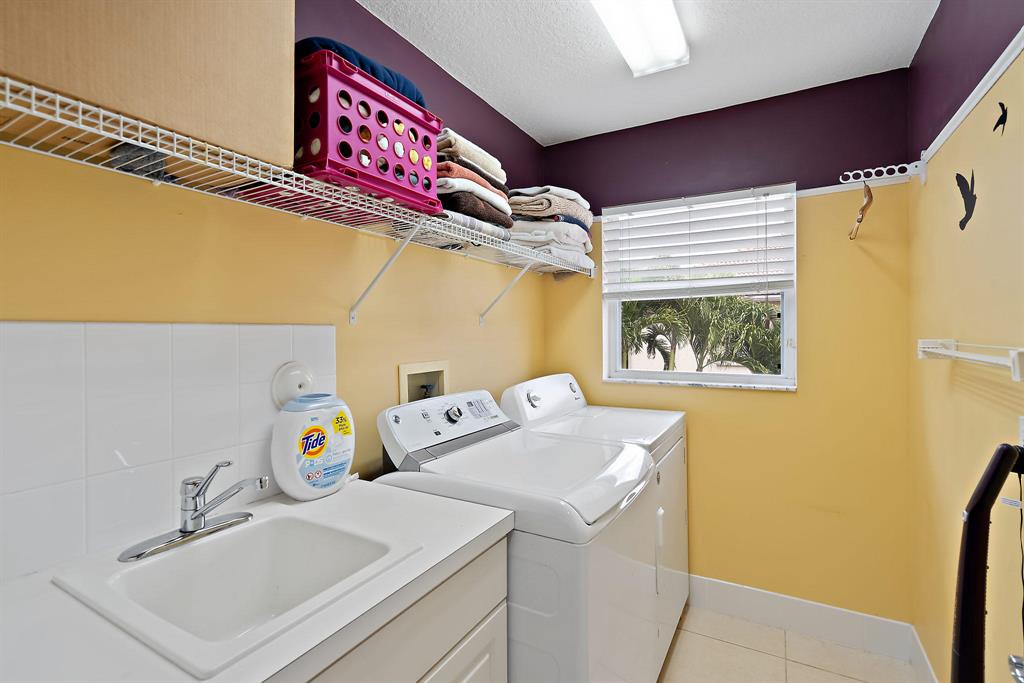 EGRET LANDING AT JUPITER - Residential