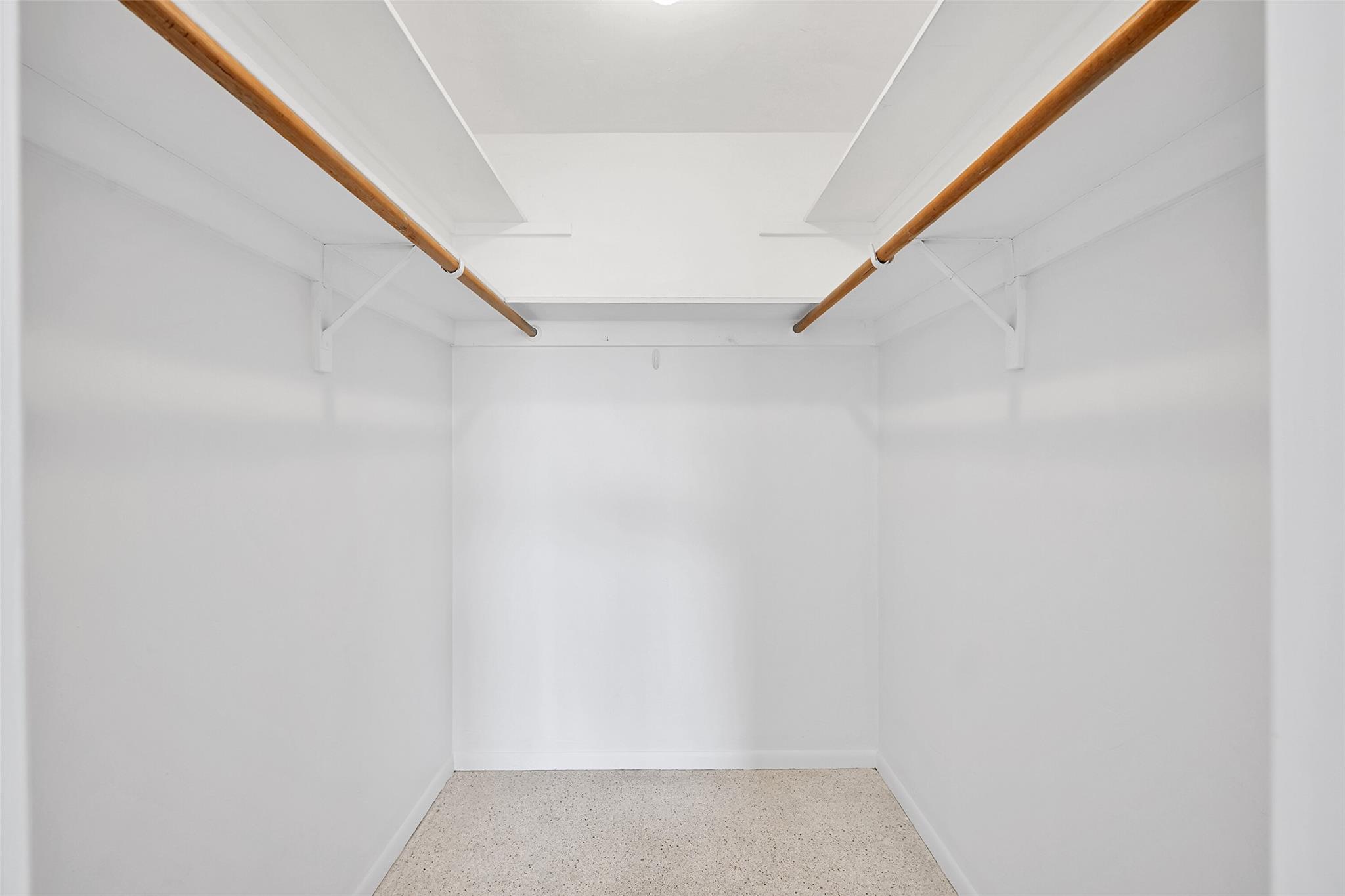 GOLDEN EAGLE CONDO - Residential Lease