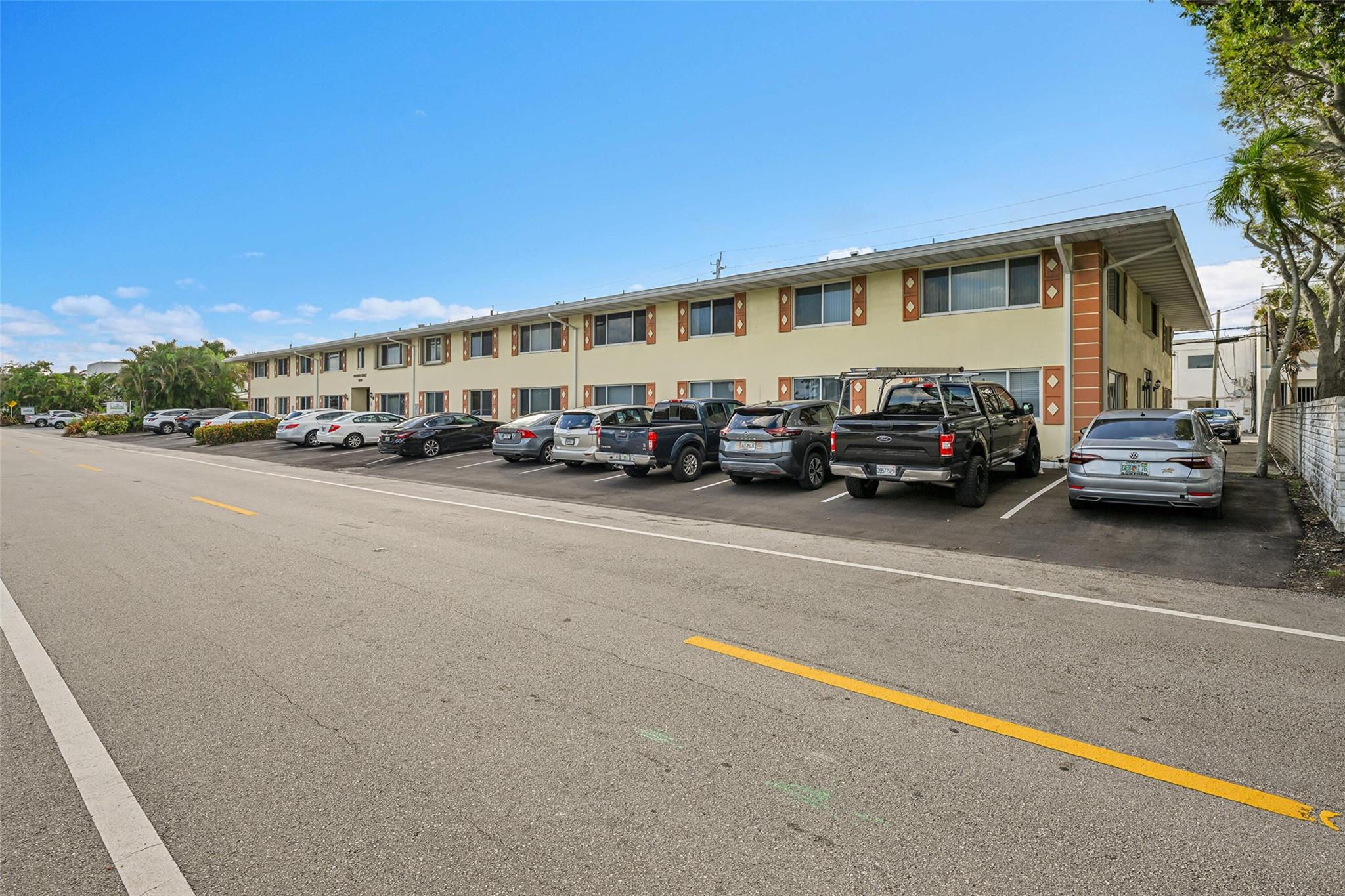 GOLDEN EAGLE CONDO - Residential Lease