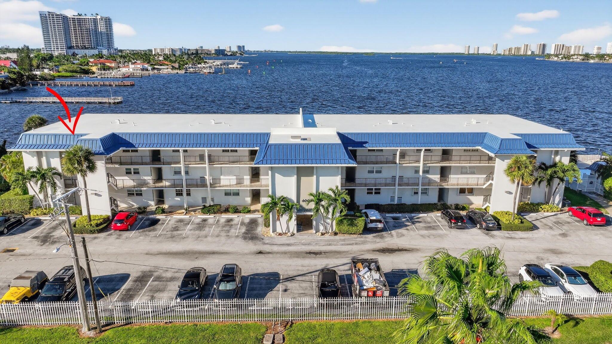 WILSHIRE EAST CONDOS - Residential Lease