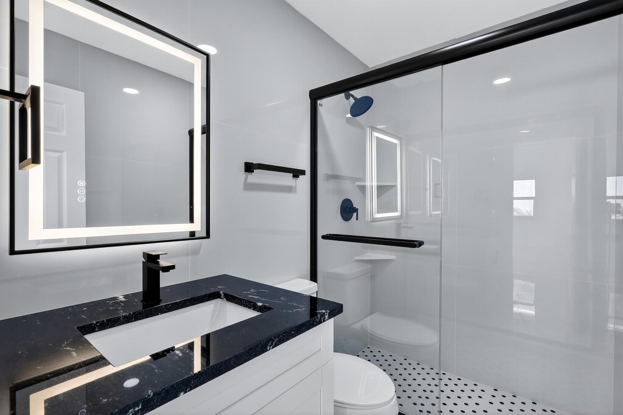 WILSHIRE EAST CONDOS - Residential Lease