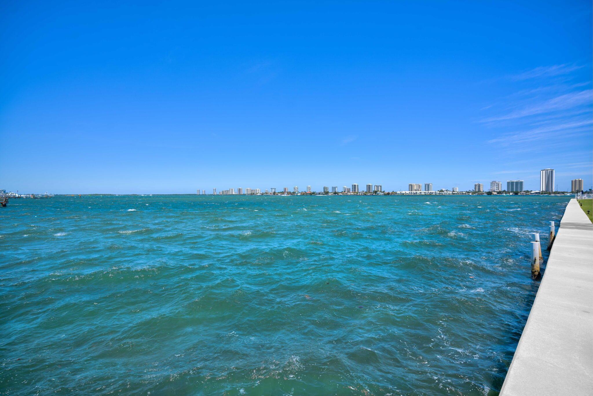 WILSHIRE EAST CONDOS - Residential Lease