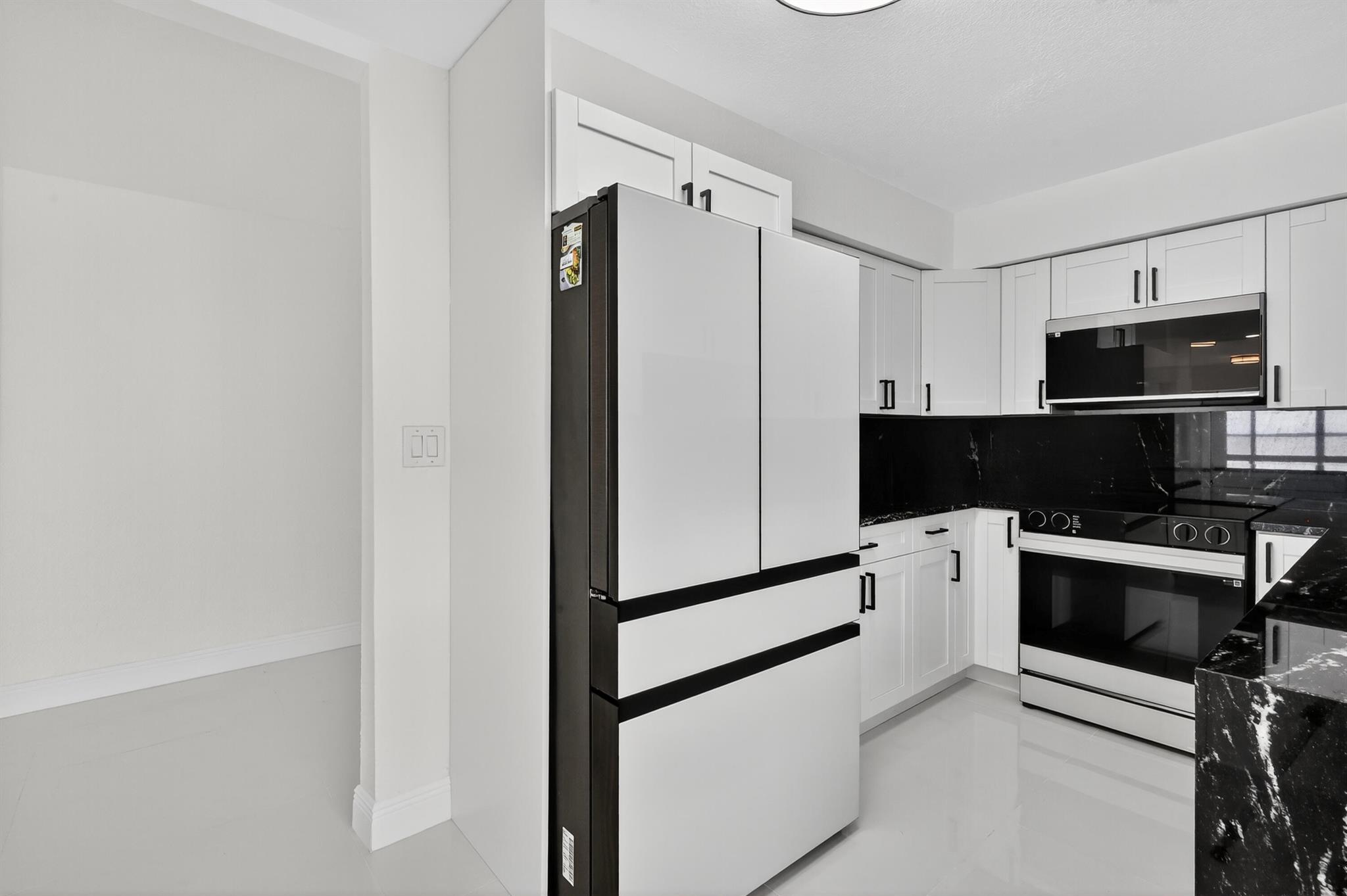 WILSHIRE EAST CONDOS - Residential Lease